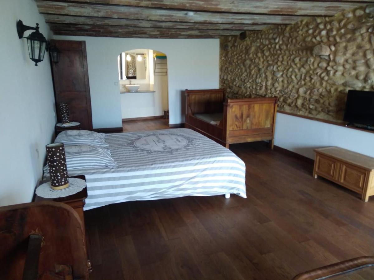 Chambre A La Ferme Au Milieu Des Lavandes Valensole Bagian luar foto